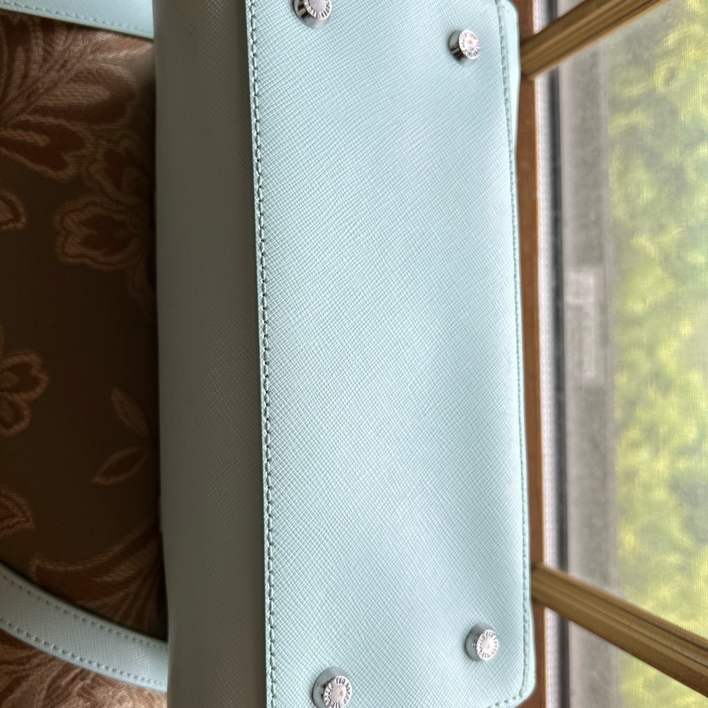 Ted Baker🎉HP🎉Tabitha mint green leather& floral convertible crossbody - Picture 12 of 15